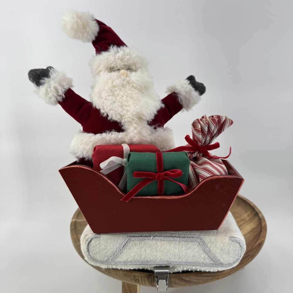 Pottery Barn Kids Santa's Sleigh‎ Stocking Holder Hanger Christmas Presents EUC